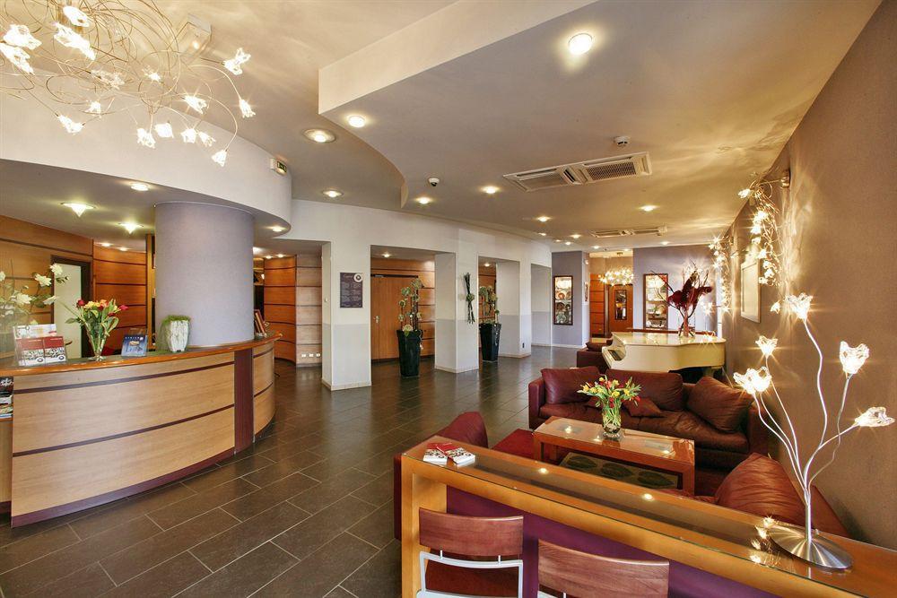 Kyriad Centre Gare - Atrium Limoges