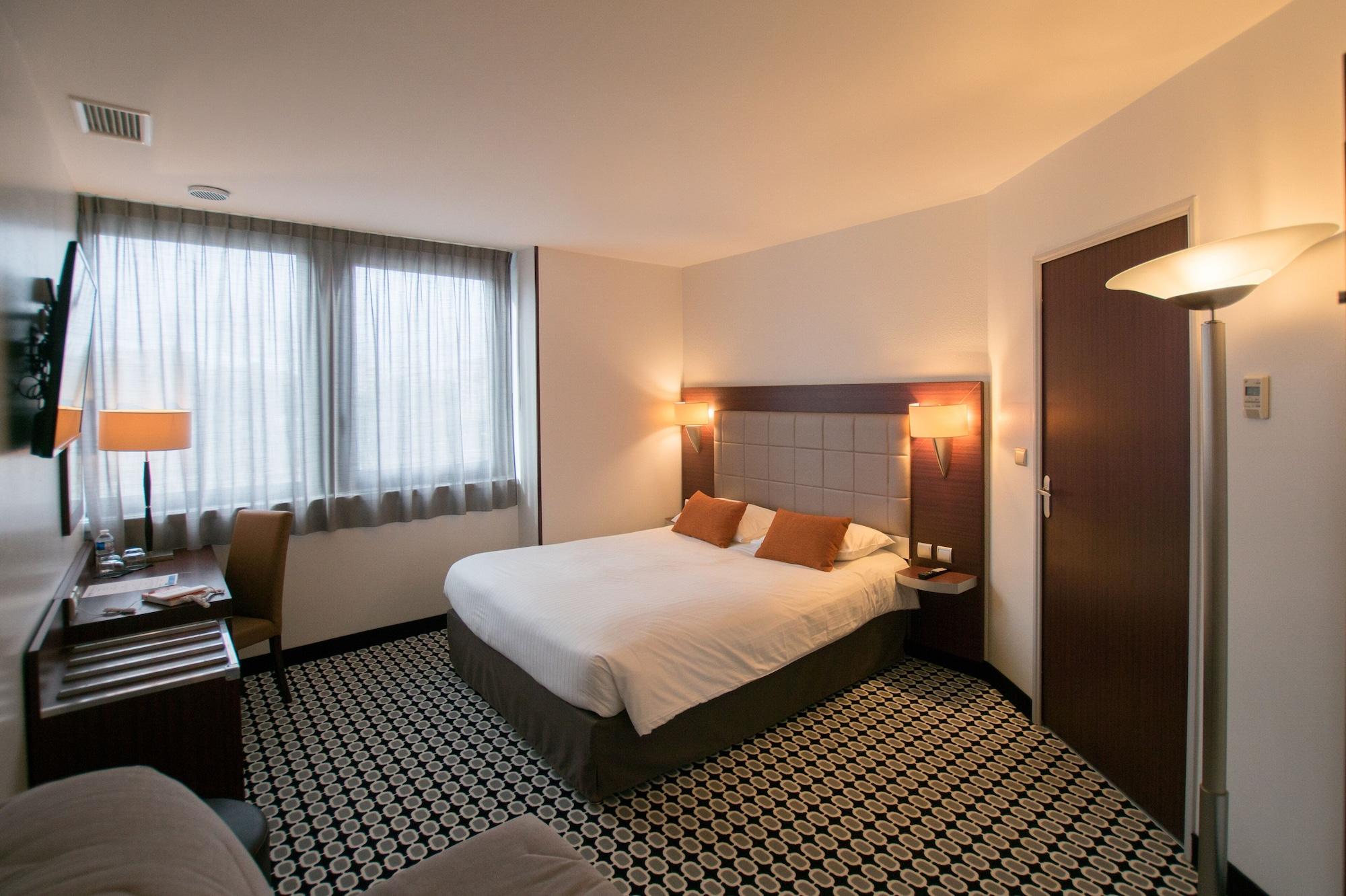 Kyriad Centre Gare - Atrium Hotel 3*
