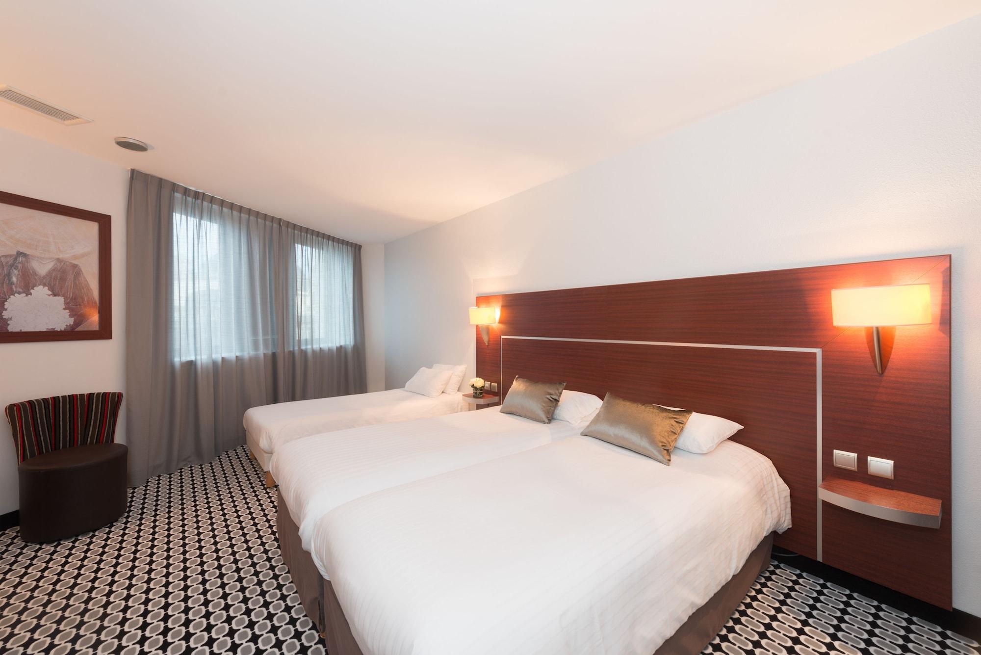 Kyriad Centre Gare - Atrium Hotel 3*