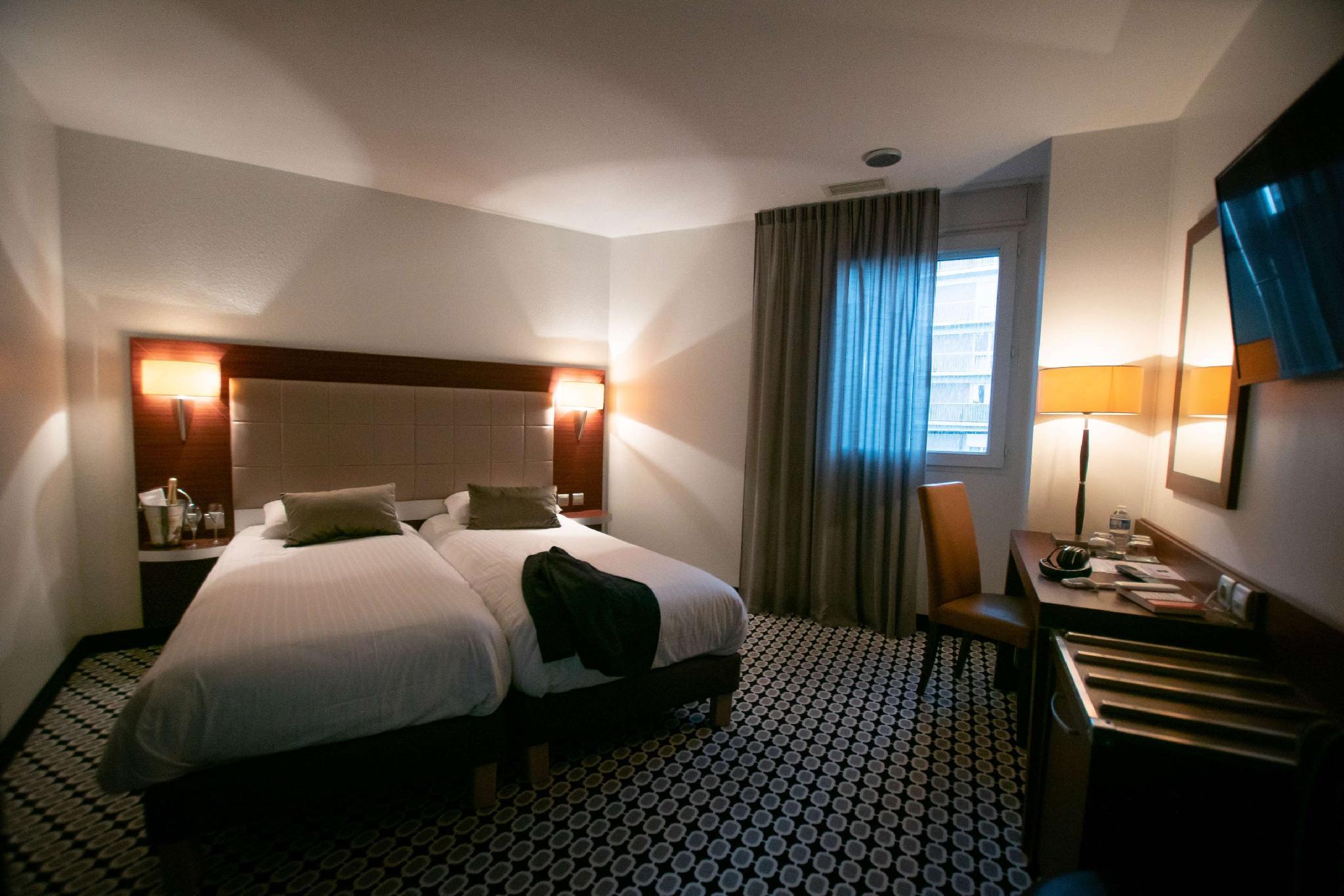 Kyriad Centre Gare - Atrium 3* Limoges